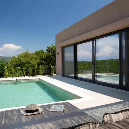 Amahle Luxury Vila